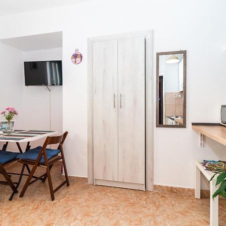 Studio Apartman Djakovic 헤르섹 외부 사진